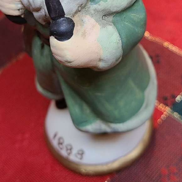 Limited Edition Christmas Ornament of Santa - Picture 3 of 7